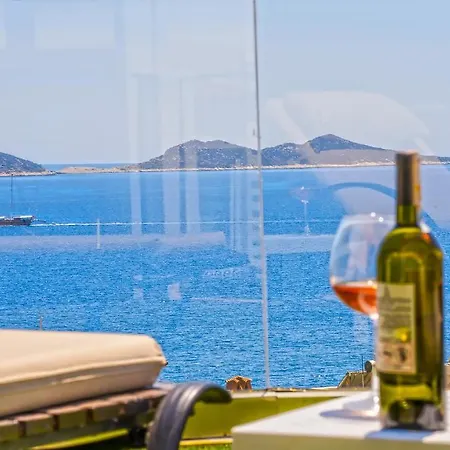Funda Kalkan