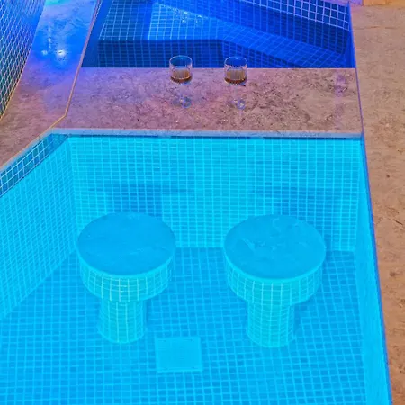 Funda Kalkan