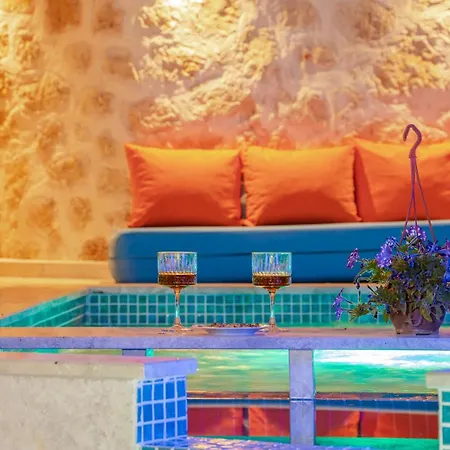 Funda * كالكان